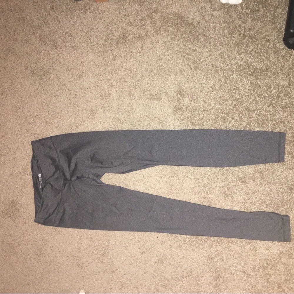 Old Navy Active leggings- grey!